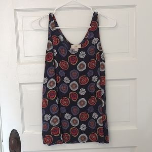 LOFT sz XS navy patterned tank
